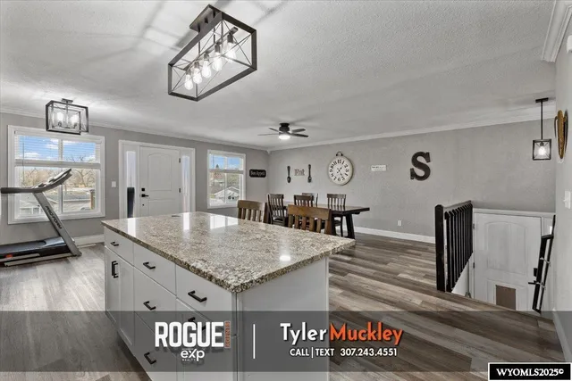 $300,000 | 1416 South Jackson Street, Casper, WY 82601