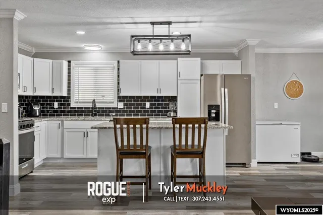 $300,000 | 1416 South Jackson Street, Casper, WY 82601