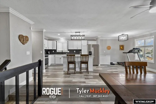 $300,000 | 1416 South Jackson Street, Casper, WY 82601