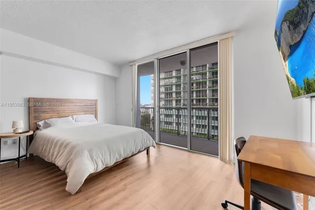 $299,000 | 1750 North Bayshore Drive, Unit 1407, Miami, FL 33132