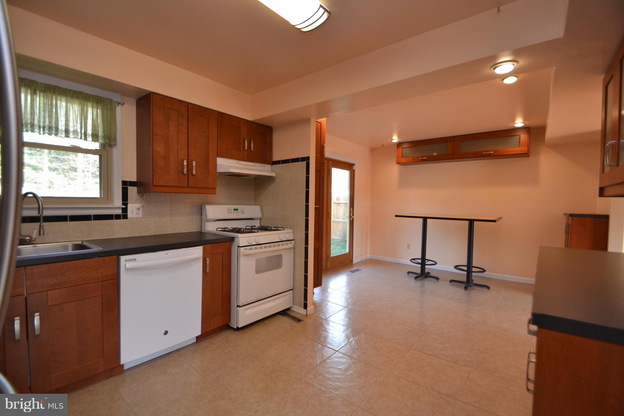 14 Caraway Road Reisterstown, MD 21136 - Photo 9 of 28 Kitchen