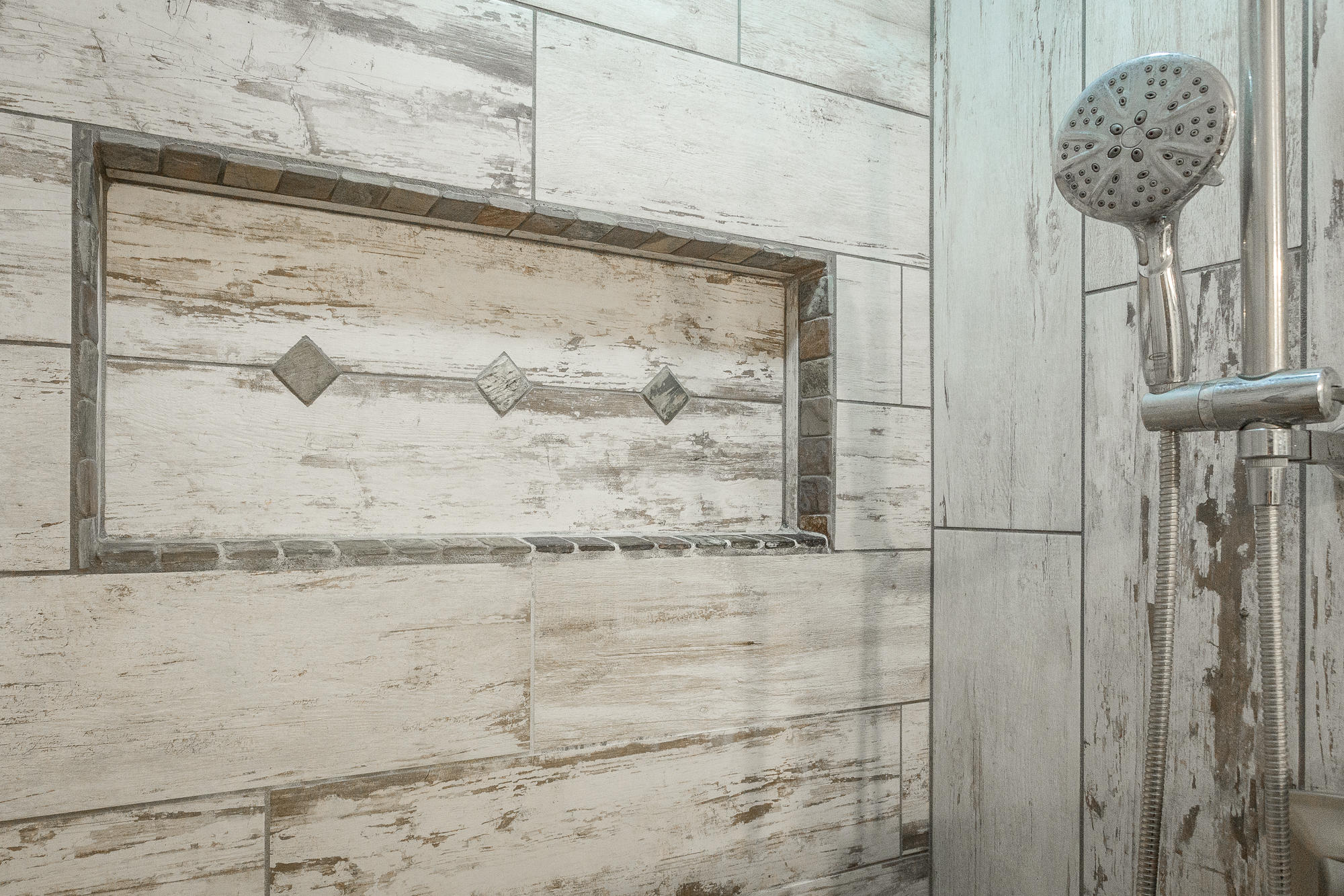 851 Hankins Road Rock Spring, GA 30739 - Photo 31 of 64 Master Bathroom
