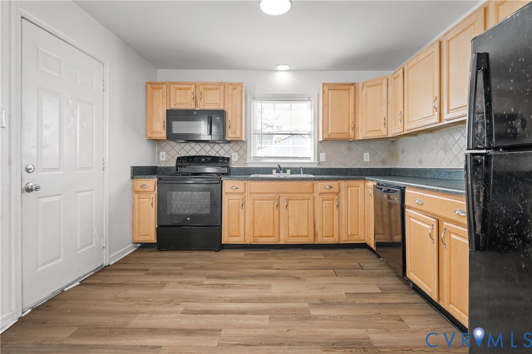 4221 Hickory Road Petersburg, VA 23803 - Photo 15 of 43 Gallery Image 15