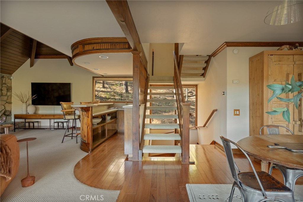 27538 West Shore Road Lake Arrowhead, CA 92352 - Photo 9 of 44
