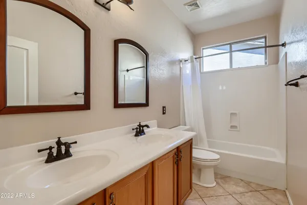 $2,500 | 35006 North 27th Avenue, Phoenix, AZ 85086