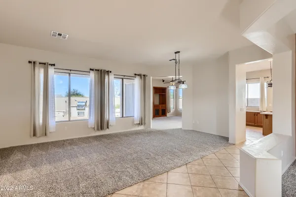 $2,500 | 35006 North 27th Avenue, Phoenix, AZ 85086