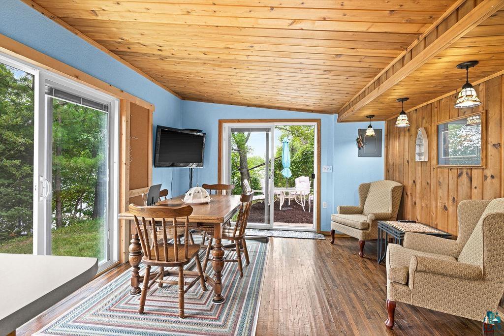 4537 Bay View Lane Duluth, MN 55803 - Photo 10 of 29