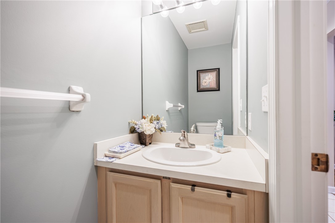 398 Spinnaker Lane Webster, NY 14580 - Photo 16 of 38