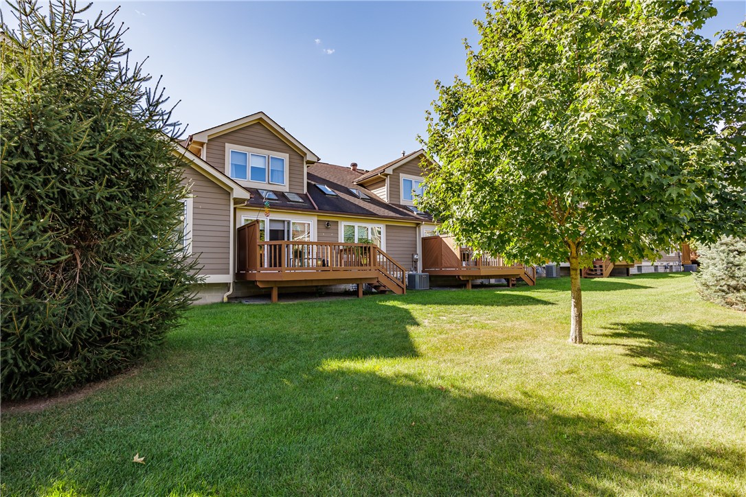 398 Spinnaker Lane Webster, NY 14580 - Photo 34 of 38