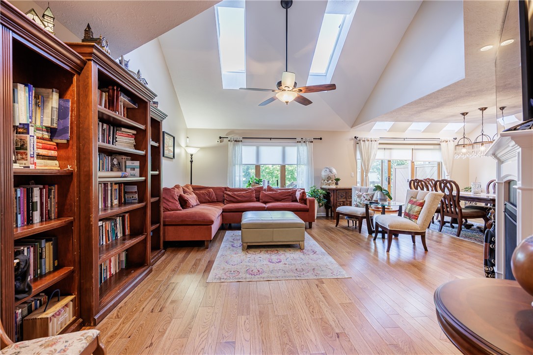 398 Spinnaker Lane Webster, NY 14580 - Photo 5 of 38