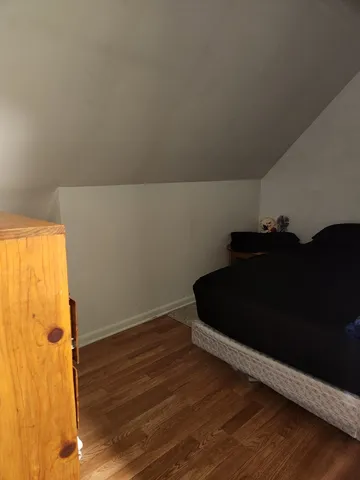 $235,000 | 10749 South Ave J, Chicago, IL 60617