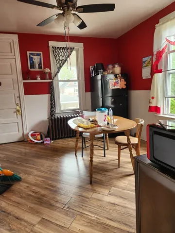 $235,000 | 10749 South Ave J, Chicago, IL 60617