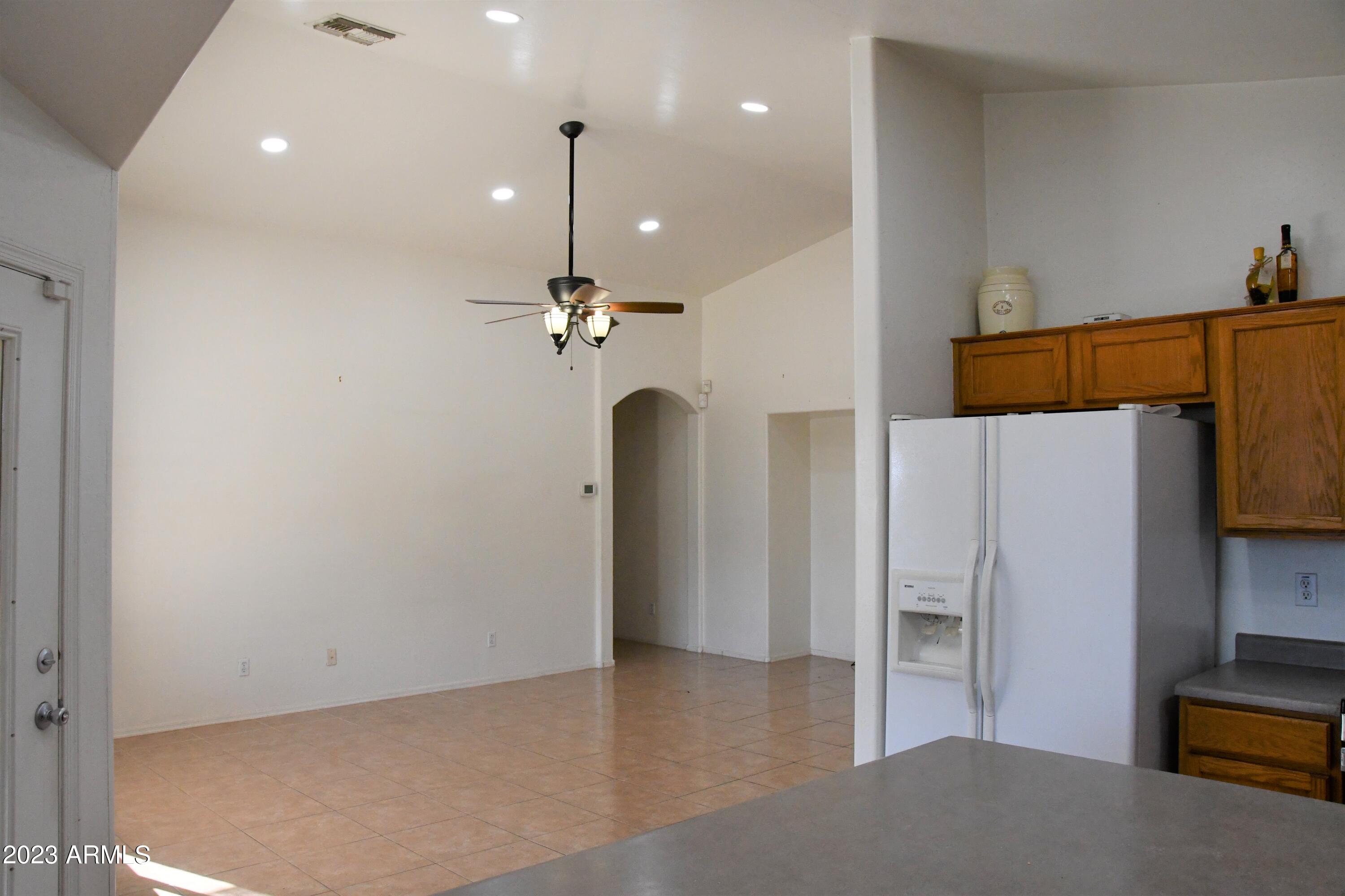 10913 West Almeria Road Avondale, AZ 85392 - Photo 6 of 17 DSC_3489
