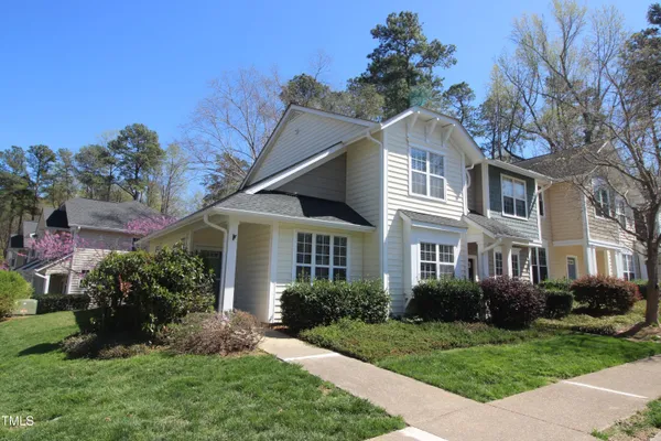 $1,750 | 2201 Valley Haven Drive, Raleigh, NC 27603
