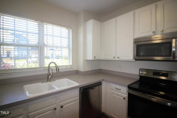 $1,750 | 2201 Valley Haven Drive, Raleigh, NC 27603