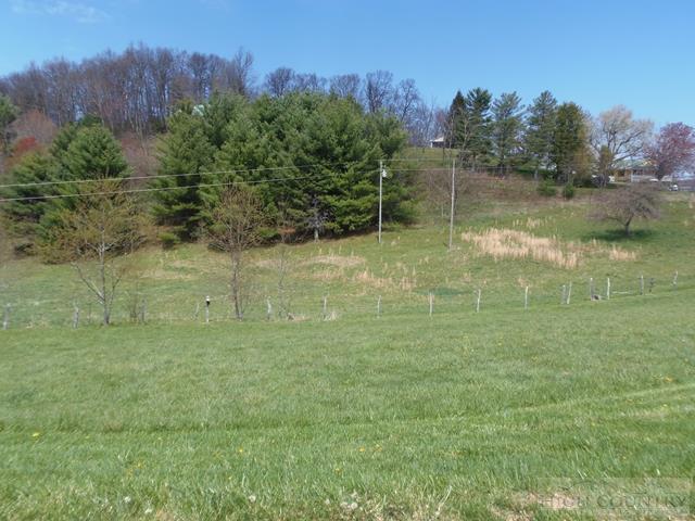 2366 Ridge Road Boone, NC 28607 - Photo 2 of 27 Gallery Image 2