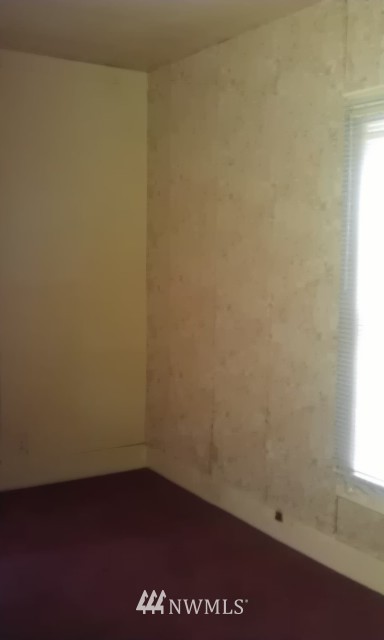 878 Southwest Chehalis Avenue Chehalis, WA 98532 - Photo 5 of 6 Gallery Image 5