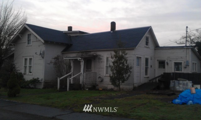 878 Southwest Chehalis Avenue Chehalis, WA 98532 - Photo 6 of 6 Gallery Image 6