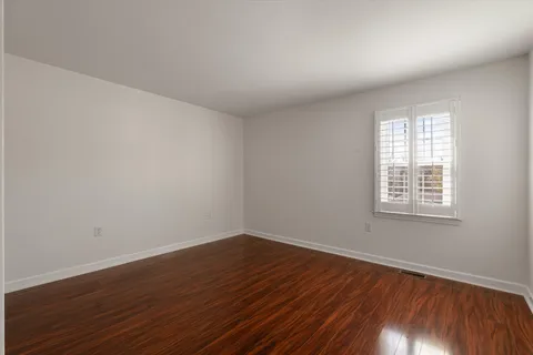 $425,000 | 717 Mt Carmel Place, Nashville, TN 37205