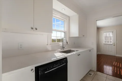 $425,000 | 717 Mt Carmel Place, Nashville, TN 37205