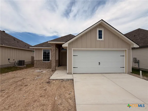 $246,900 | 306 University Avenue, Troy, TX 76579
