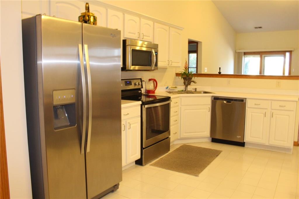 11486 Falling Water Way Fishers, IN 46037 - Photo 14 of 24 Gallery Image 14