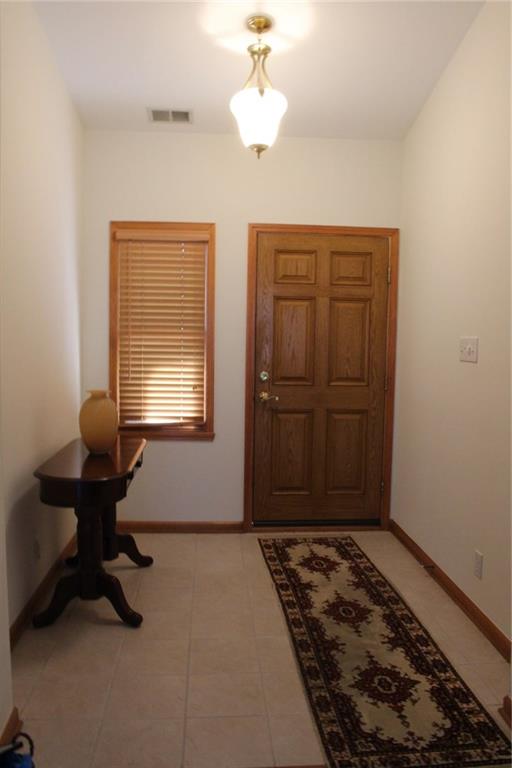 11486 Falling Water Way Fishers, IN 46037 - Photo 3 of 24 Gallery Image 3