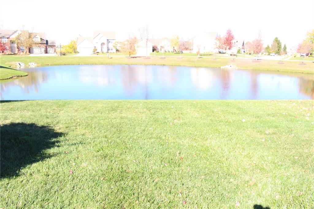 11486 Falling Water Way Fishers, IN 46037 - Photo 23 of 24 Gallery Image 23