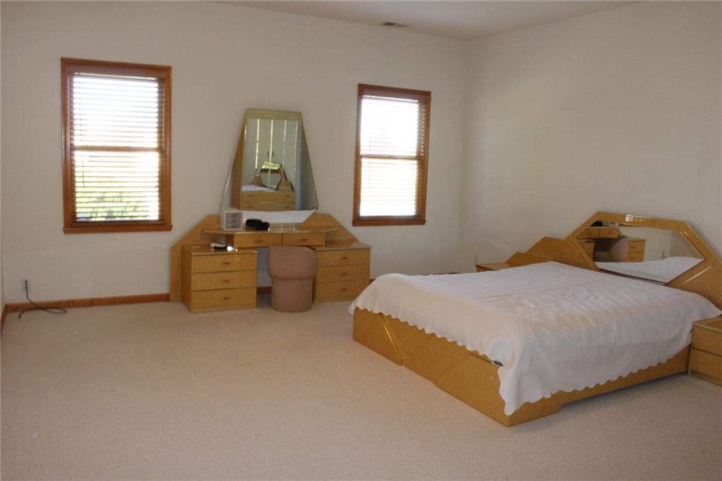 11486 Falling Water Way Fishers, IN 46037 - Photo 10 of 24 Gallery Image 10