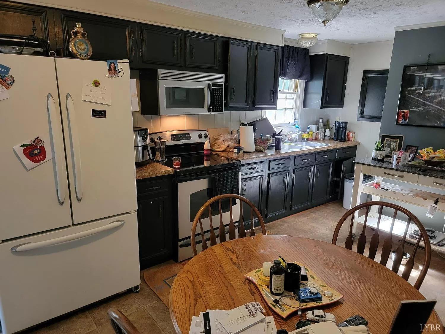 2361 Flint Hill Road Moneta, VA 24121 - Photo 4 of 11 Gallery Image 4