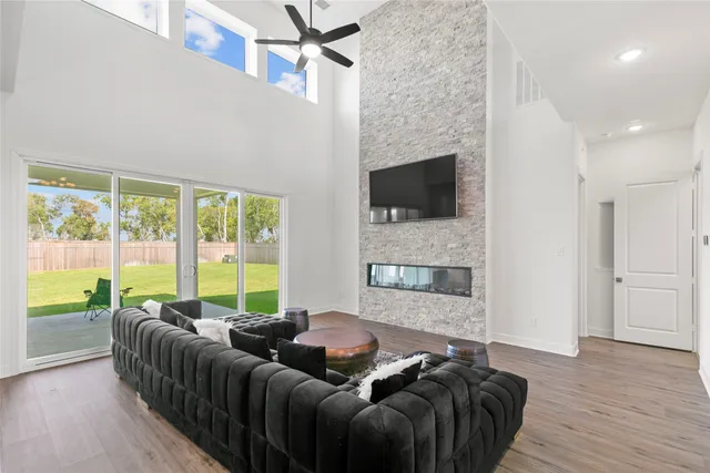 $795,000 | 1923 Cathedral Bend Drive, Missouri City, TX 77459