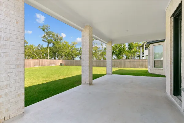 $718,500 | 1923 Cathedral Bend Drive, Missouri City, TX 77459