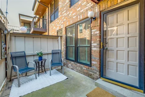 $319,000 | 6050 Birchbrook Drive, Unit 142, Dallas, TX 75206