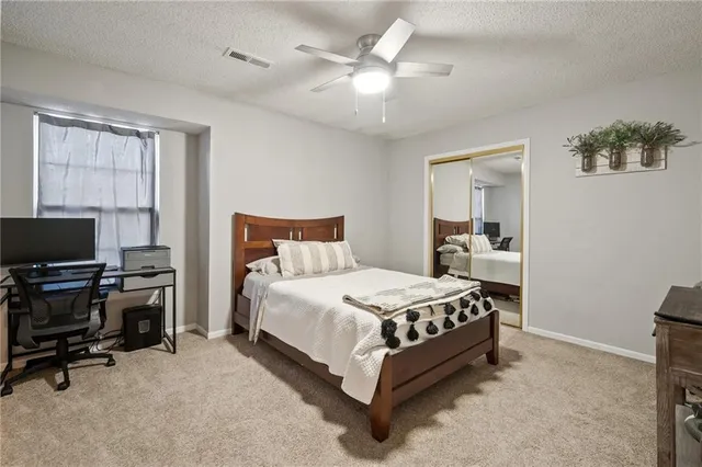 $185,000 | 10633 East 46th Terrace, Kansas City, MO 64133