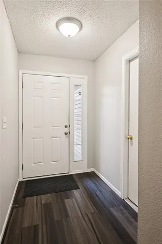 $185,000 | 10633 East 46th Terrace, Kansas City, MO 64133