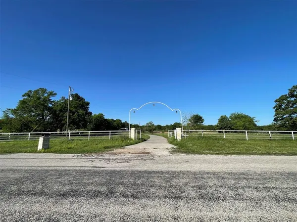 $350,000 | 301 Rs County Road 3345, Emory, TX 75440