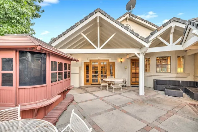 $1,450,000 | 10703 Wheatland Avenue, Sunland, CA 91040
