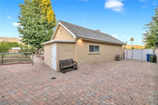 $1,450,000 | 10703 Wheatland Avenue, Sunland, CA 91040