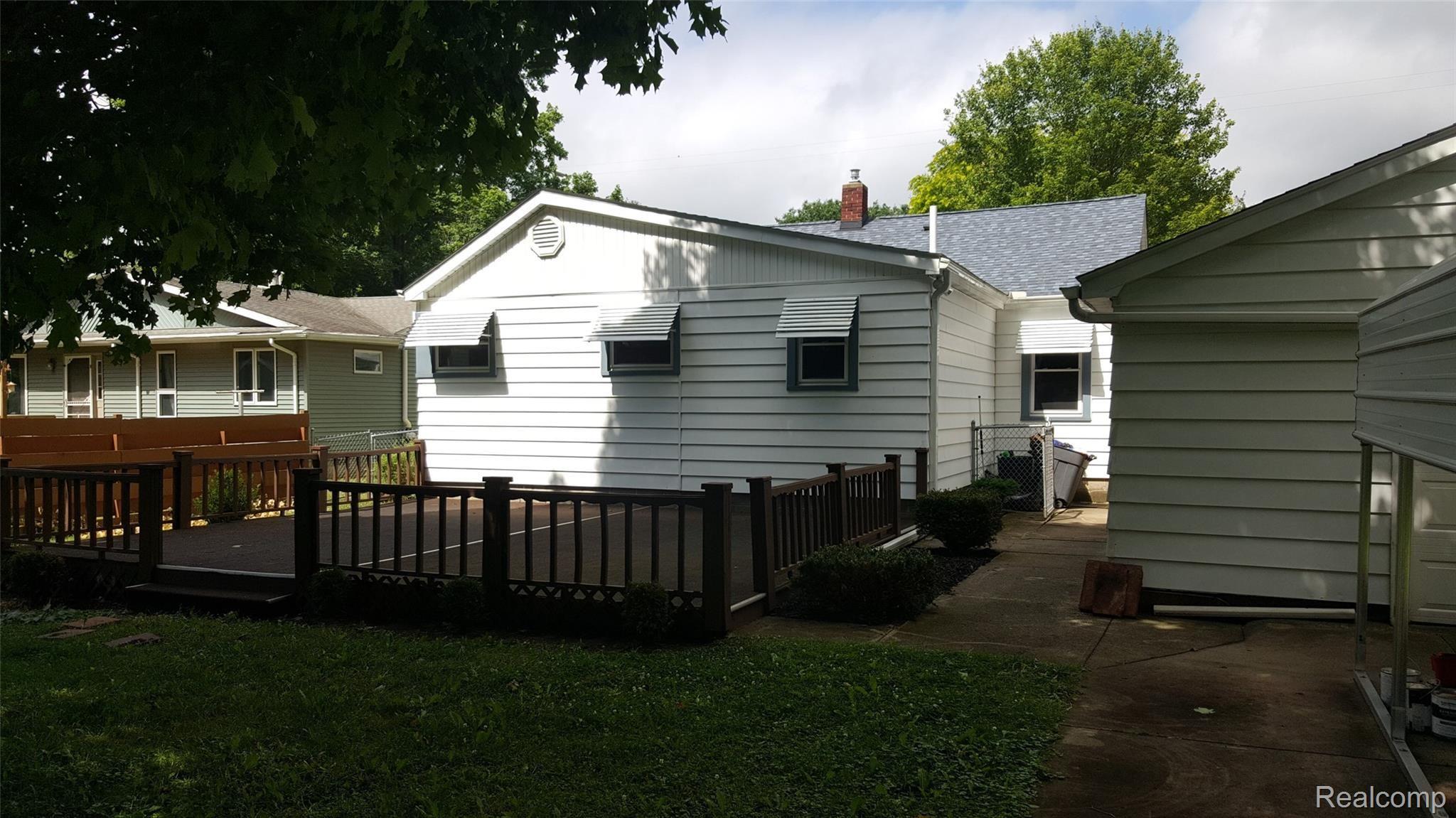 3519 Harding Road Jackson, MI 49203 - Photo 2 of 30 20210621_111827.jpg