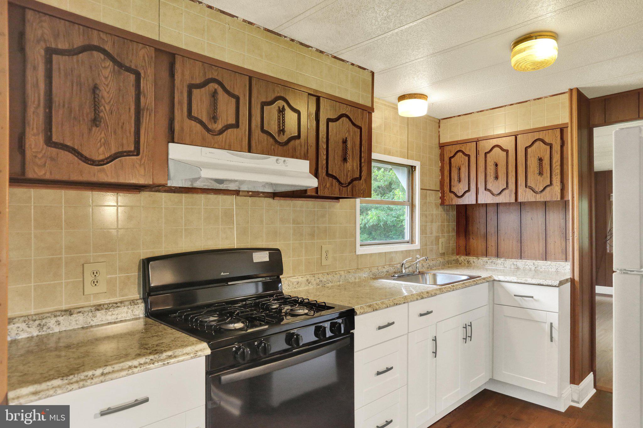 828 Spring City Road Phoenixville, PA 19460 - Photo 10 of 23 4U9A9190