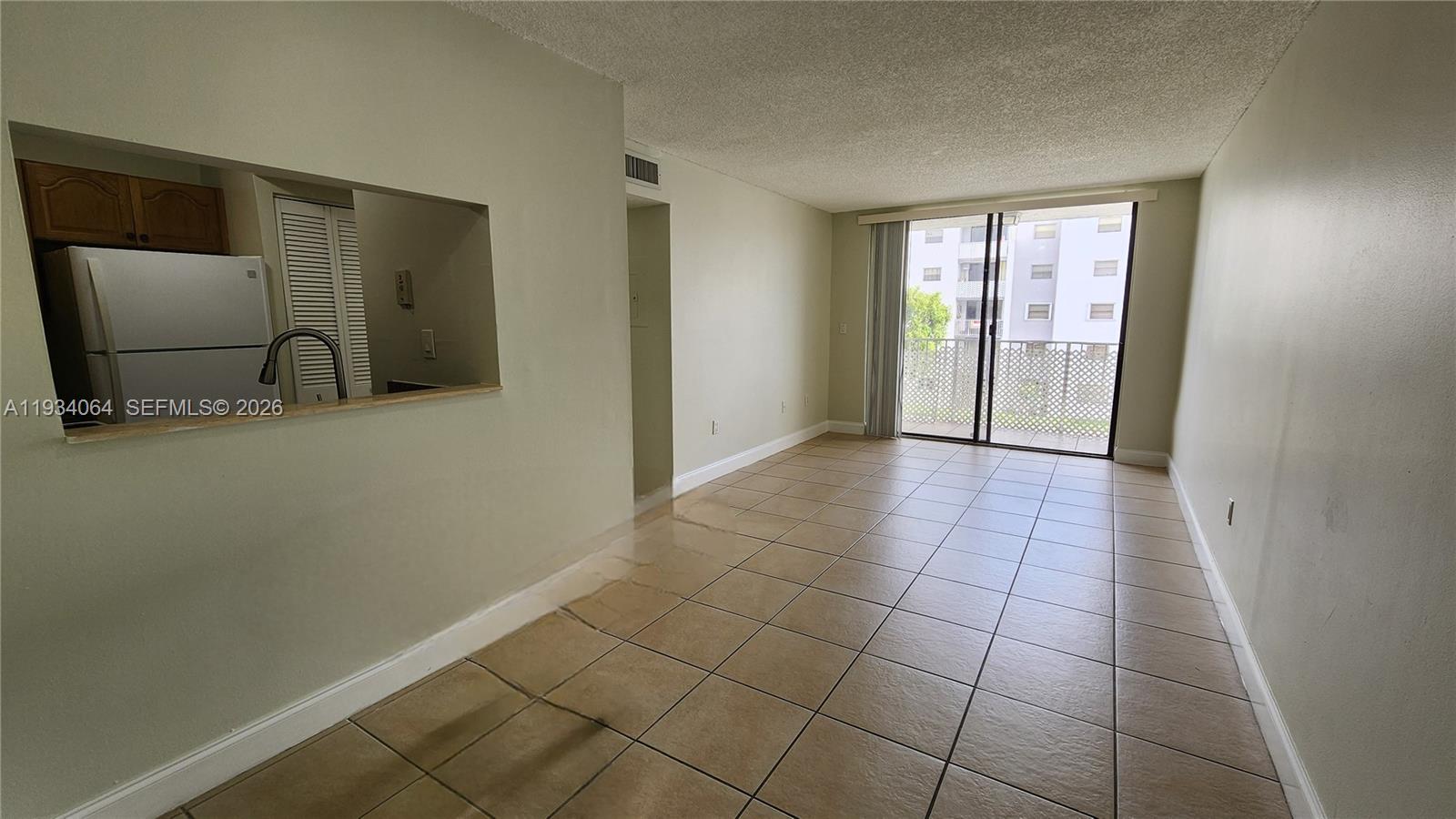 8185 Northwest 7th Street, Unit 308 Miami, FL 33126 - Photo 5 of 30