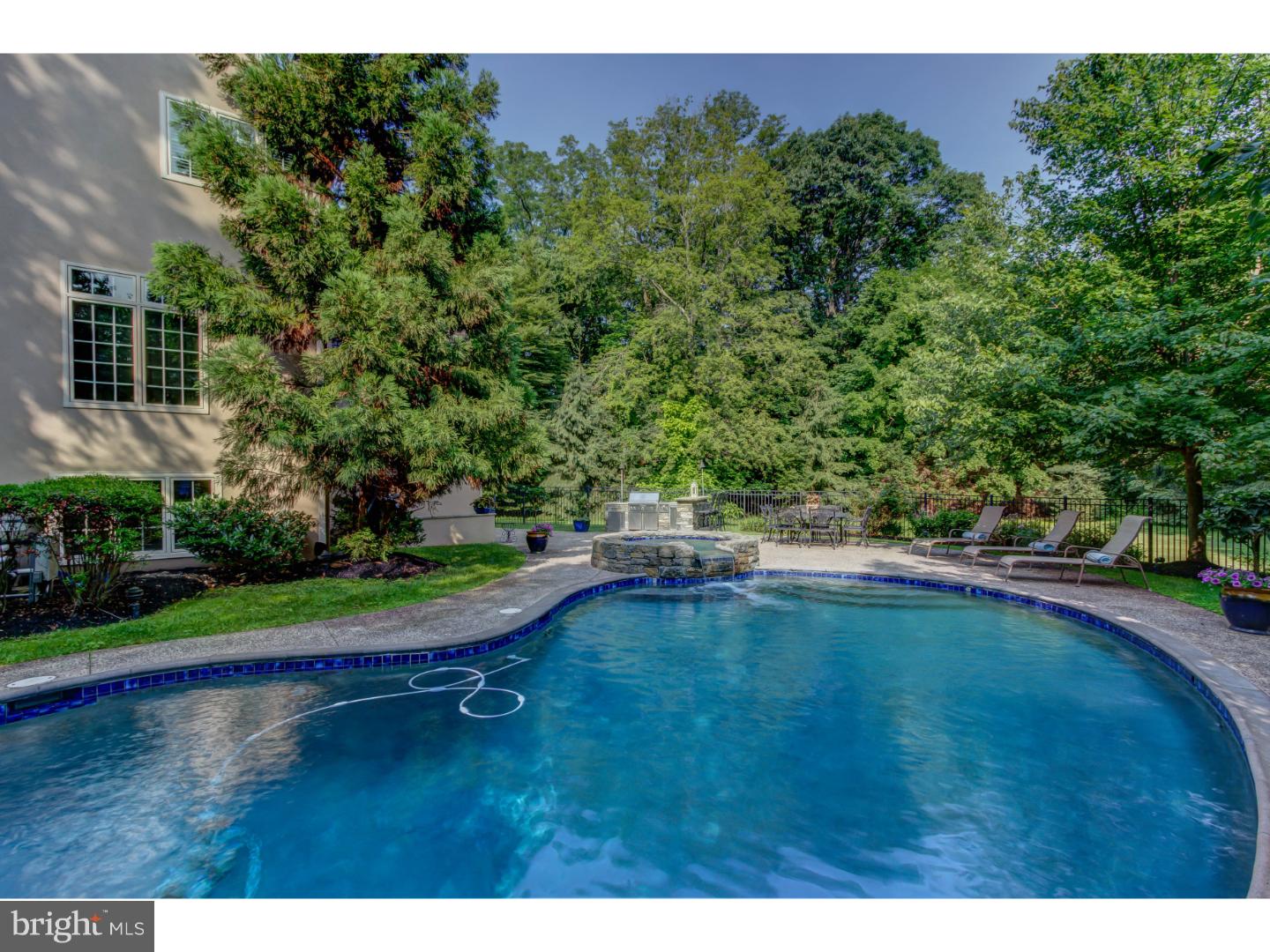 818 Caldwell Road Wayne, PA 19087 - Photo 3 of 25 Pool