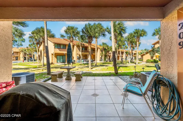 $399,900 | 209 Grande Island Boulevard, Panama City Beach, FL 32407