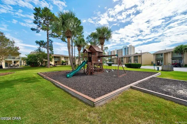 $399,900 | 209 Grande Island Boulevard, Panama City Beach, FL 32407