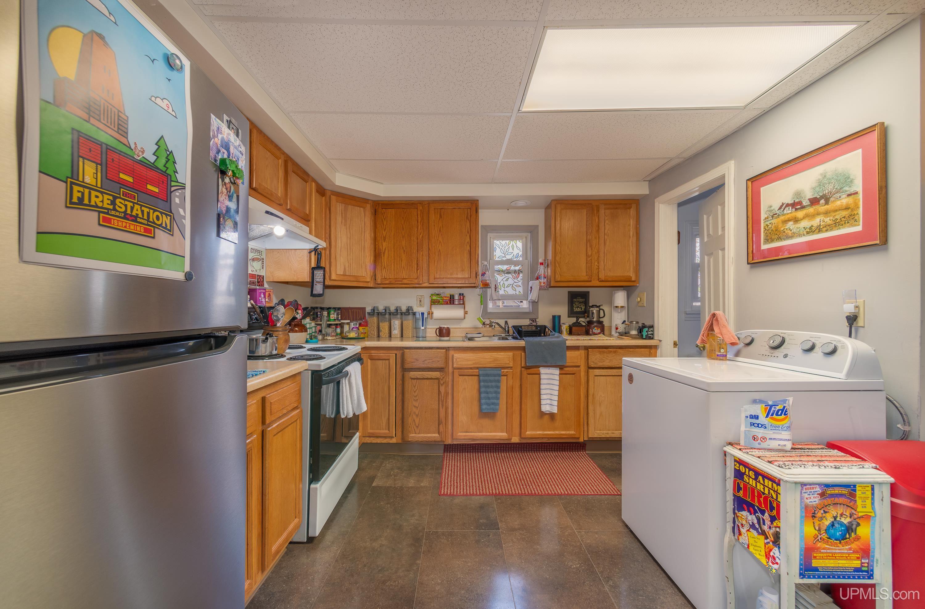 129 West Superior Street Ishpeming, MI 49849 - Photo 16 of 32