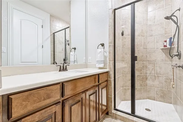 $885,900 | 1141 St Peter Lane, Prosper, TX 75078