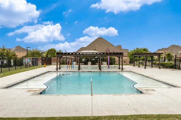 $885,900 | 1141 St Peter Lane, Prosper, TX 75078