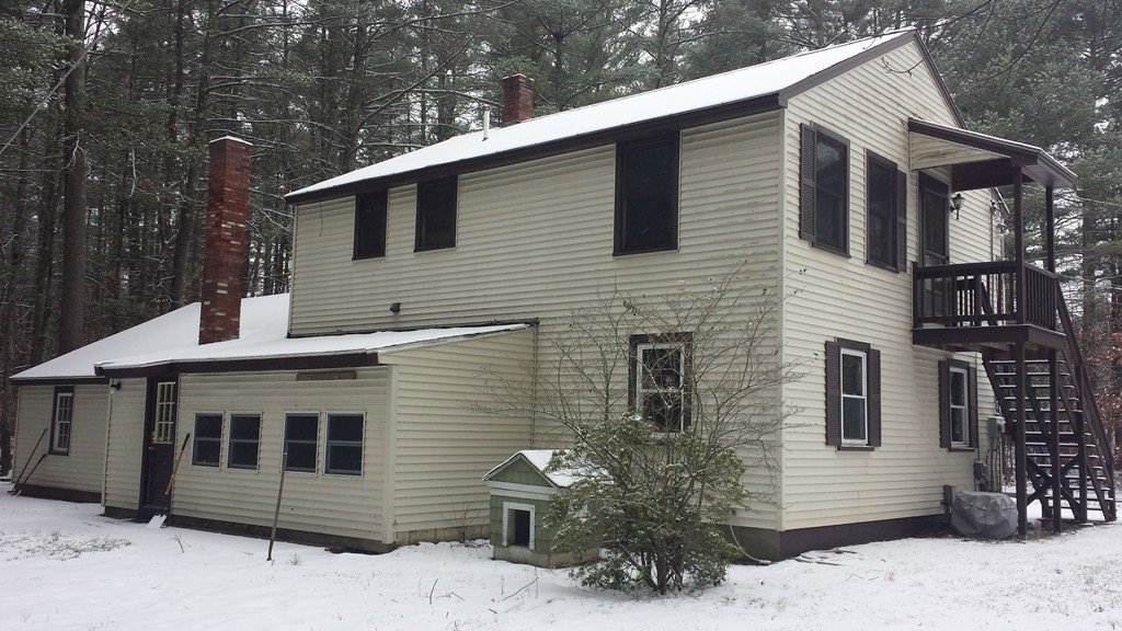 22 Scott Road Townsend, MA 01474 - Photo 3 of 24 a view of a house with a yard