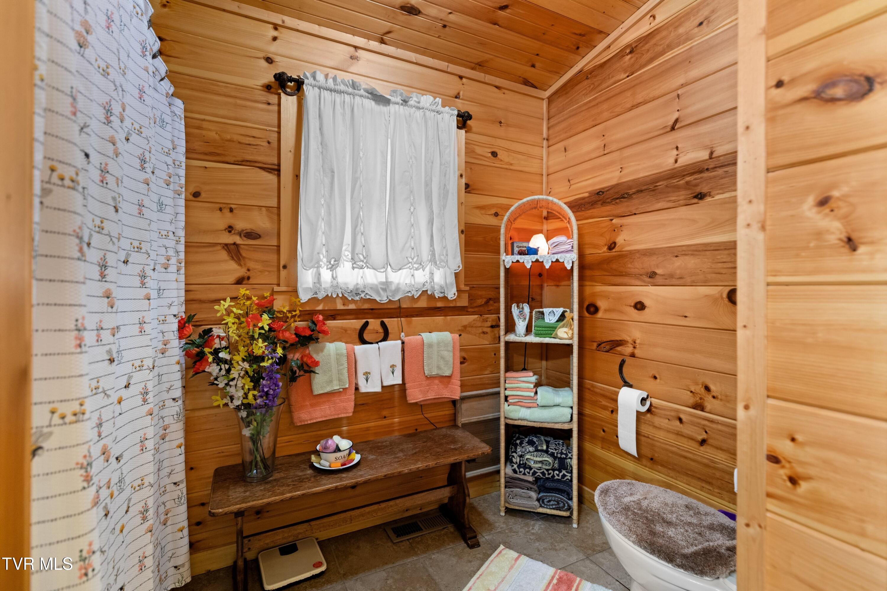 667 Sandy Valley Road Rogersville, TN 37857 - Photo 11 of 57 DL5A7328.jpg-SMALL