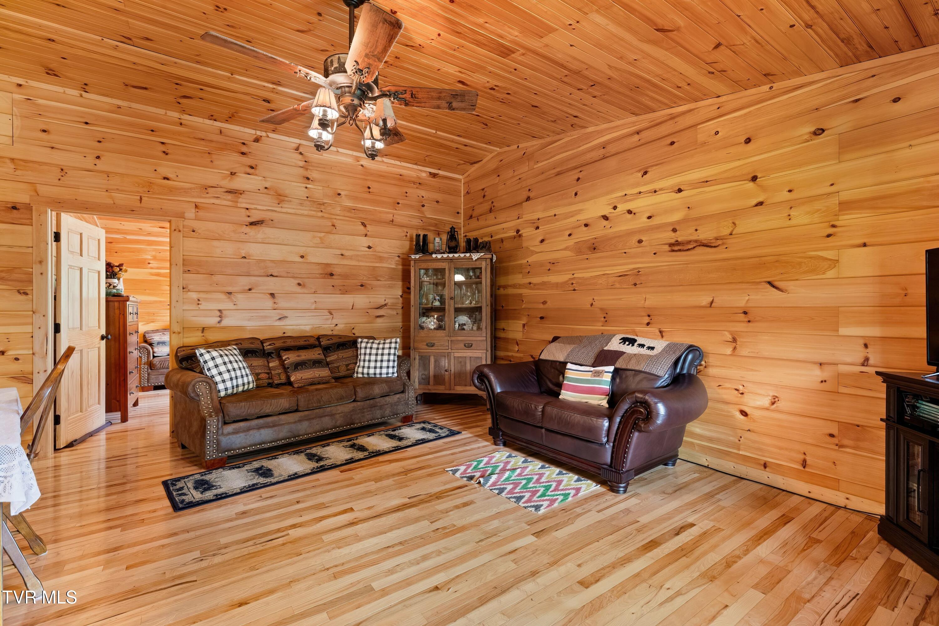 667 Sandy Valley Road Rogersville, TN 37857 - Photo 4 of 57 DL5A7277.jpg-SMALL